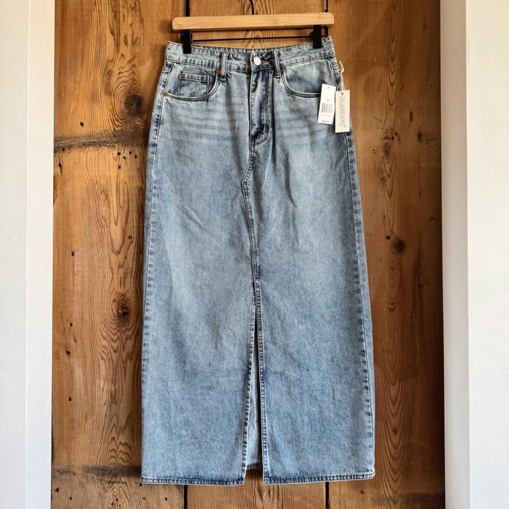 Sz 26 Blank NYC In My Mind Denim Light Wash Maxi Slit Skirt NWT